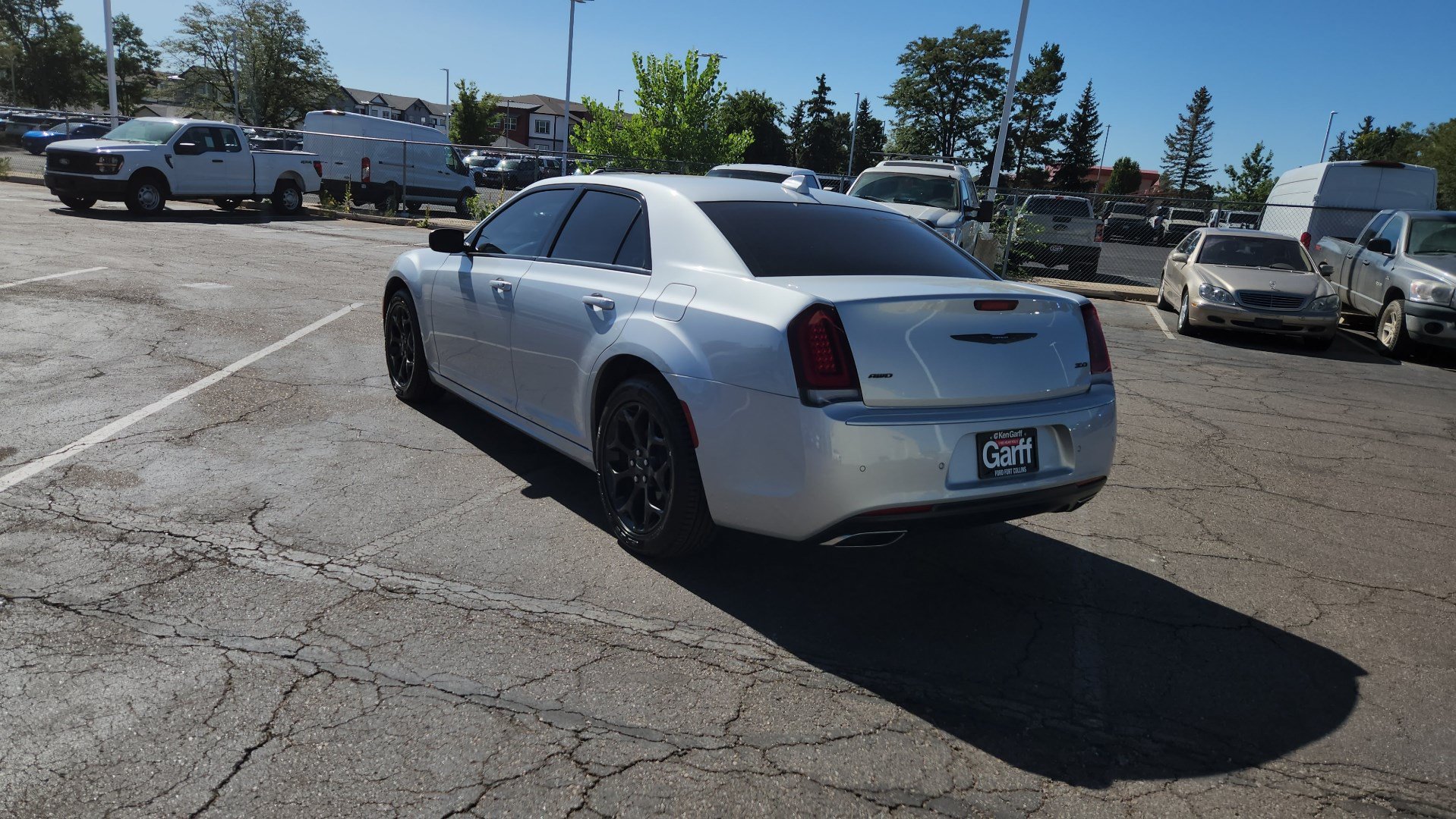 Used 2023 Chrysler 300 Touring L AWD/4WD image 7