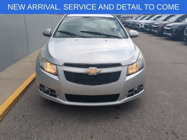 Used 2011 Chevrolet Cruze LT w/ RS Package FWD image 12
