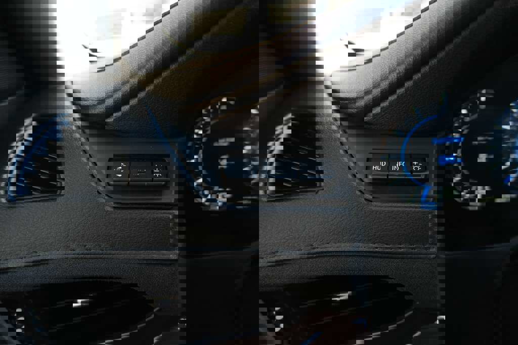 Used 2020 Cadillac Escalade Luxury image 41