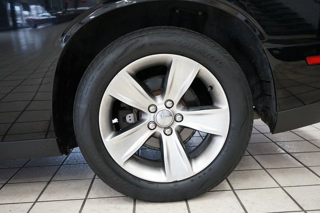 Used 2019 Dodge Challenger SXT image 49