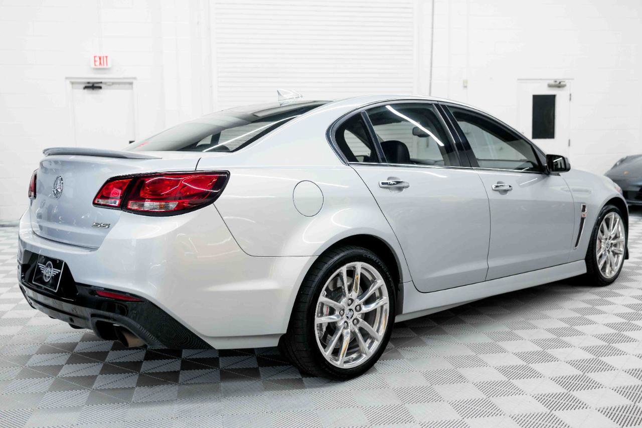 Used 2015 Chevrolet SS RWD image 8