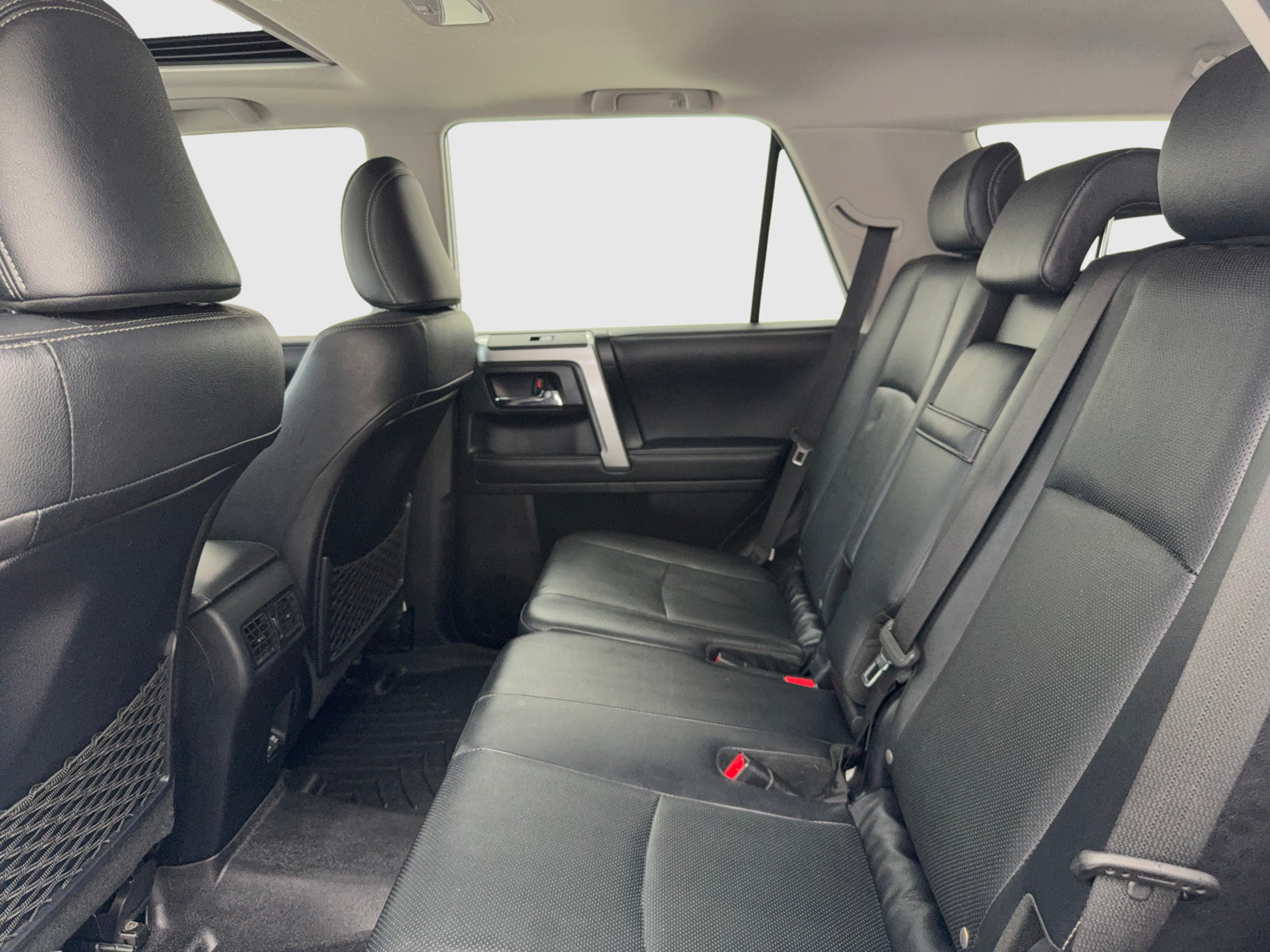 Used 2022 Toyota 4Runner Limited AWD/4WD image 39