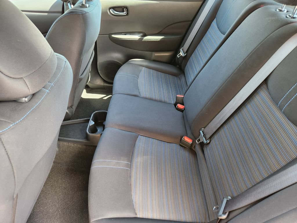 Used 2025 Nissan Leaf S FWD image 19