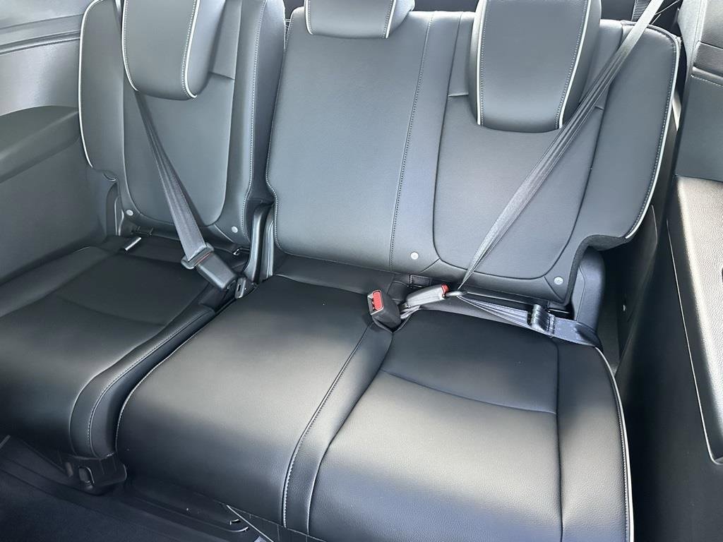 New 2026 Honda Odyssey Touring image 25