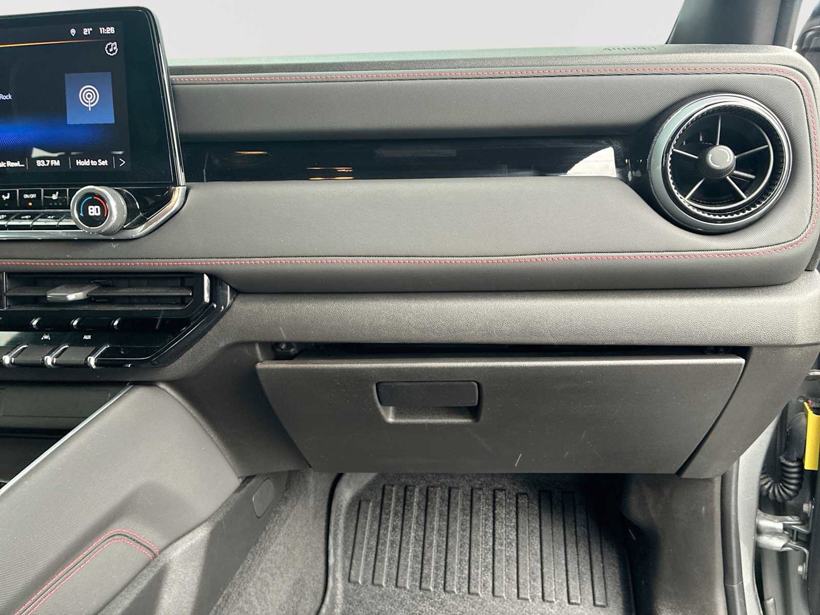 Certified 2024 Chevrolet Colorado Z71 w/ Z71 Convenience Package 2 image 29