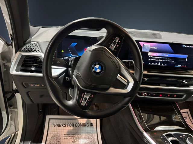 Used 2025 BMW X5 xDrive50e image 12