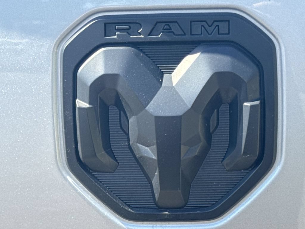 Used 2020 RAM 1500 Big Horn AWD/4WD image 29