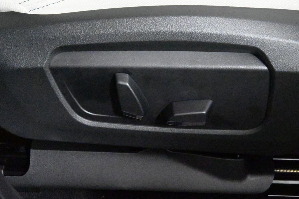 Used 2025 MINI Cooper Countryman S w/ Comfort Package Max image 39