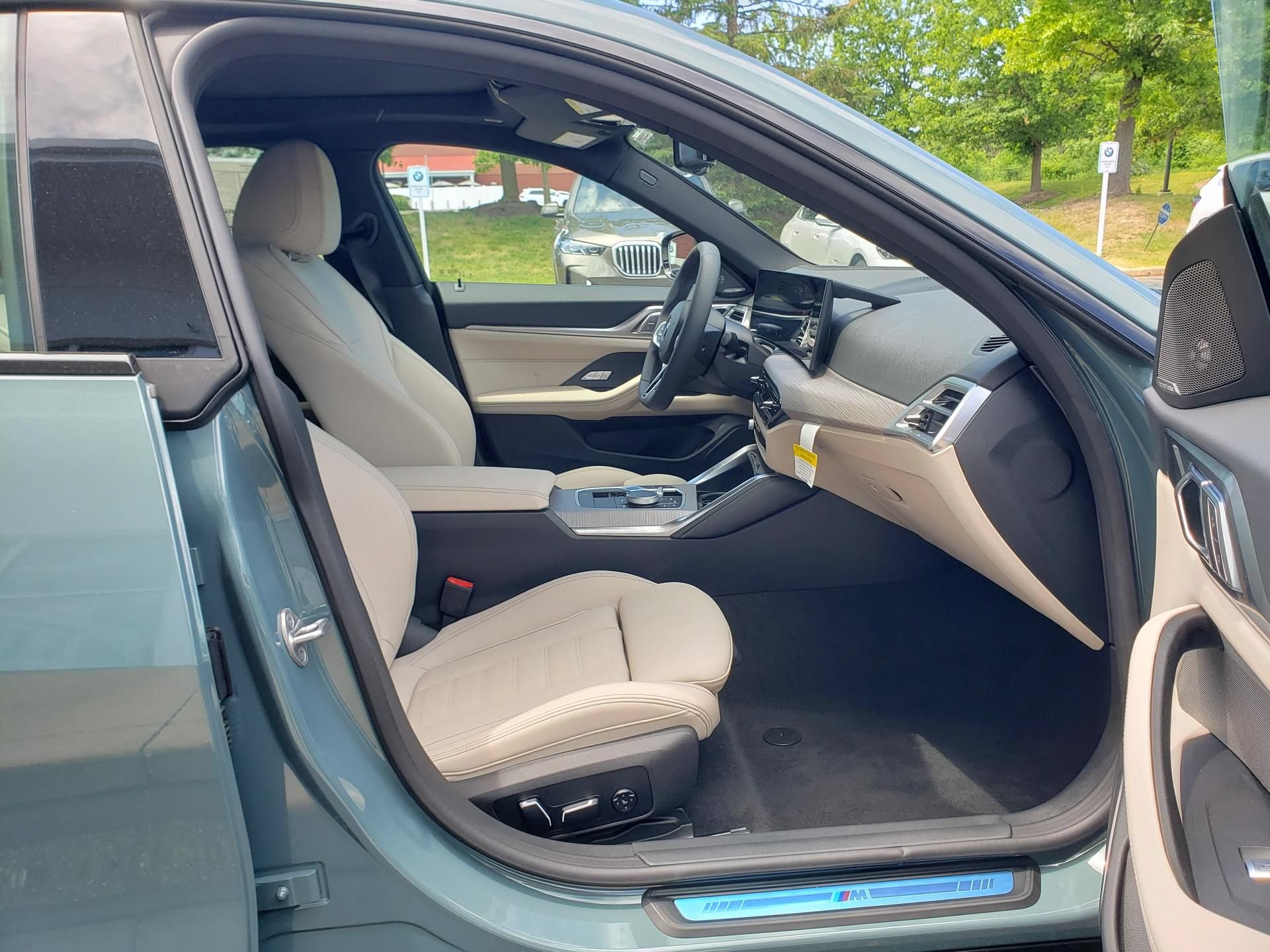 New 2026 BMW i4 xDrive40i w/ M Sport Package AWD/4WD image 19