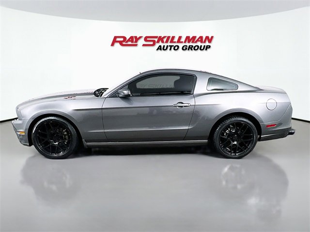 Used 2014 Ford Mustang Coupe w/ Equipment Group 102A image 4