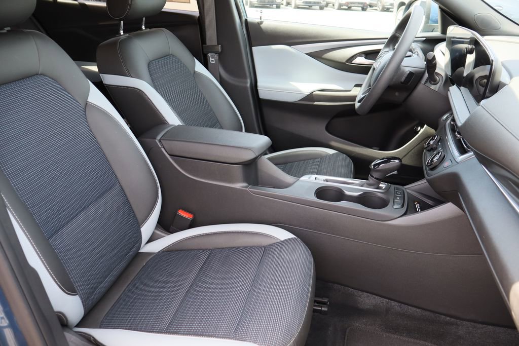Certified 2024 Buick Envista Preferred w/ Convenience II Package FWD image 30