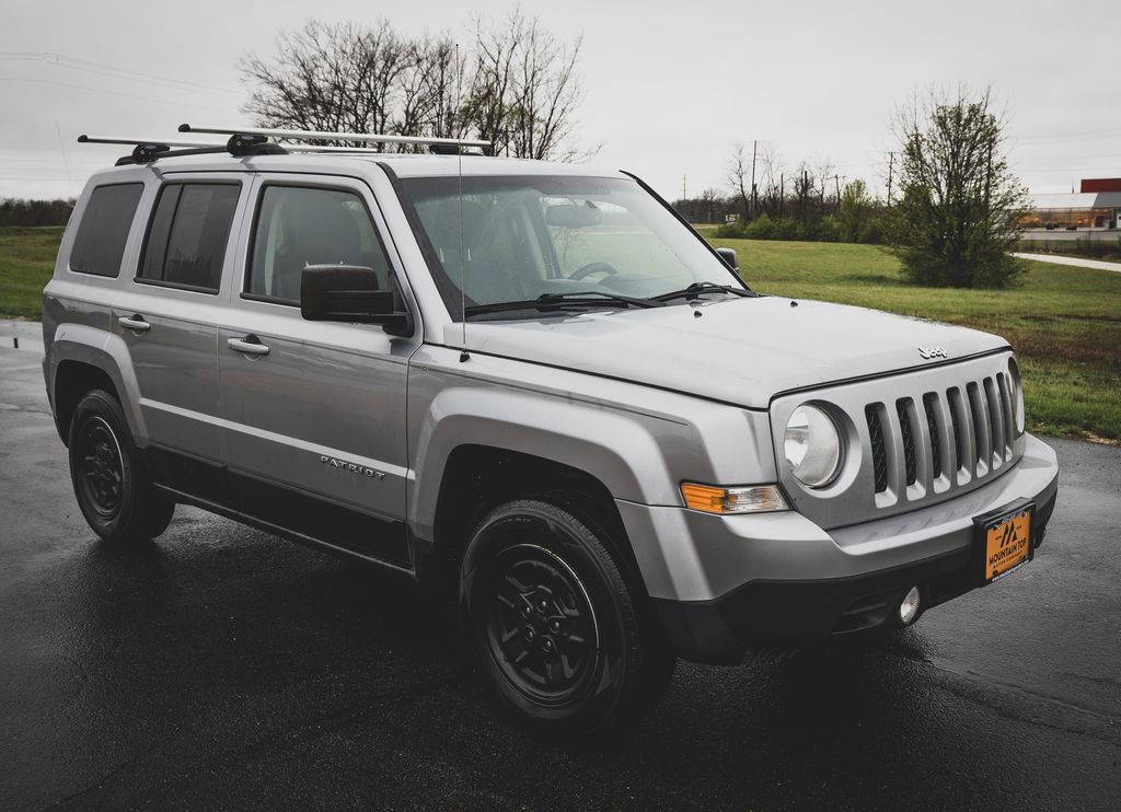 Used 2017 Jeep Patriot Sport w/ Power Value Group image 17