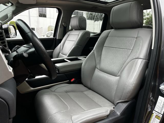 Used 2024 Toyota Tundra Limited w/ Power Package AWD/4WD image 31