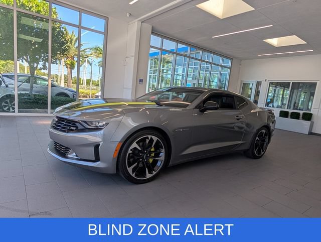 Certified 2021 Chevrolet Camaro LT RWD image 3