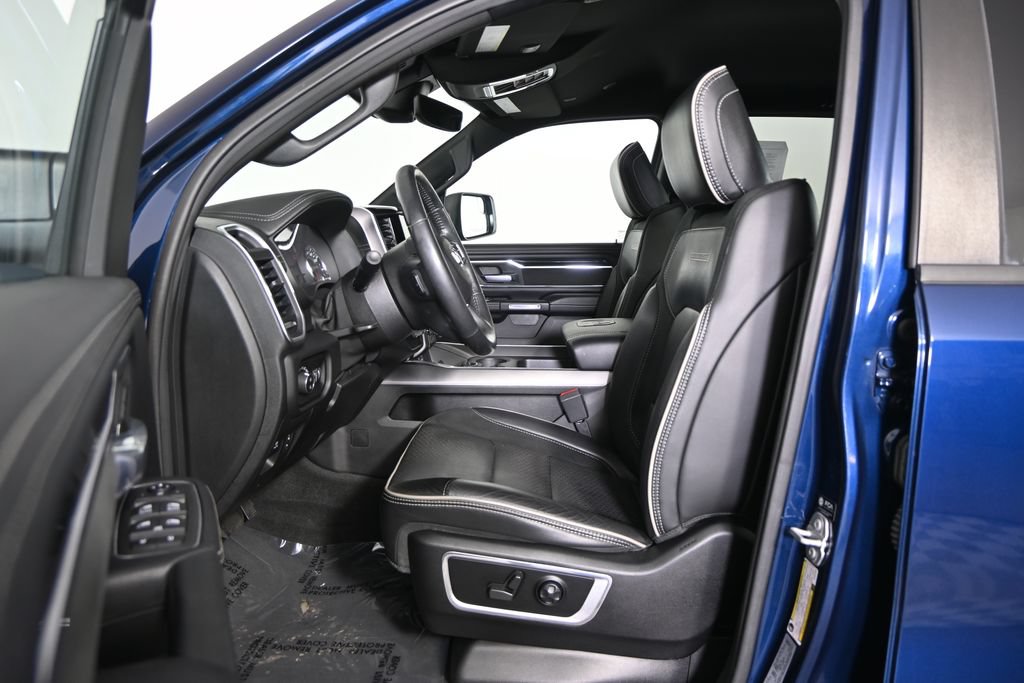 Used 2021 RAM 1500 Laramie w/ Sport Appearance Package AWD/4WD image 21