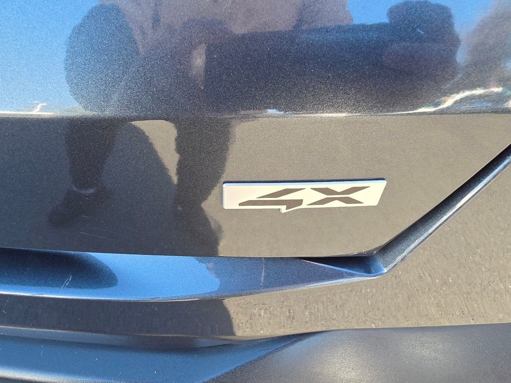 Used 2024 Kia Sorento S image 34