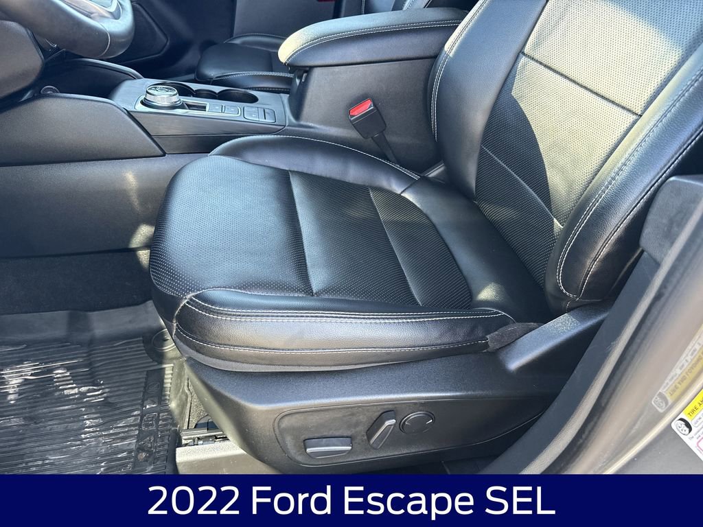 Used 2022 Ford Escape SEL AWD/4WD image 12