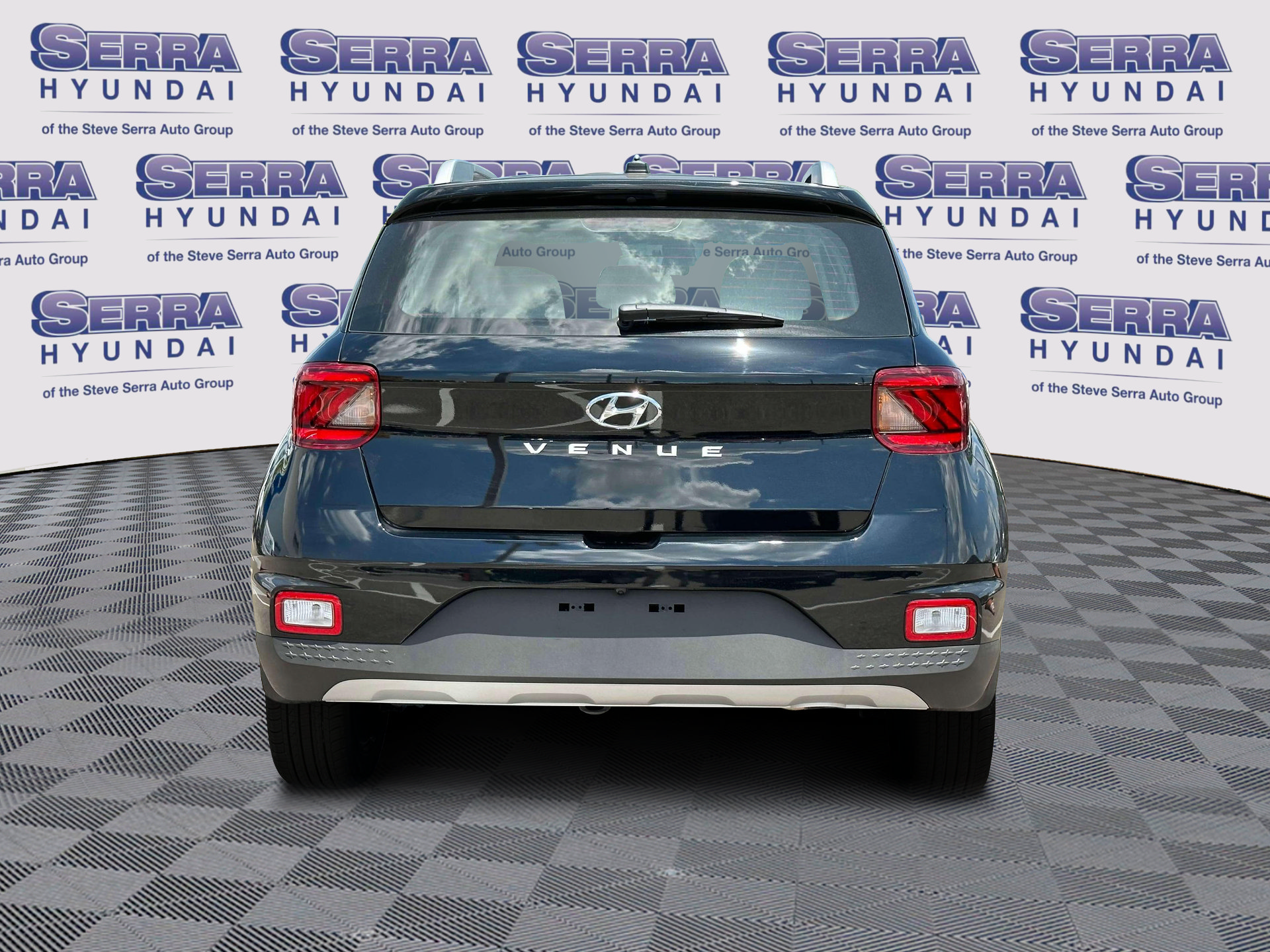 New 2025 Hyundai Venue SEL FWD image 23