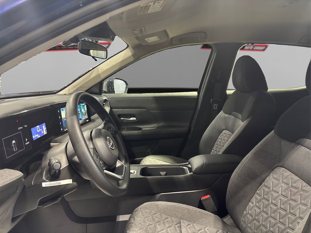 New 2026 Nissan Kicks SV w/ Cold Weather Package image 9