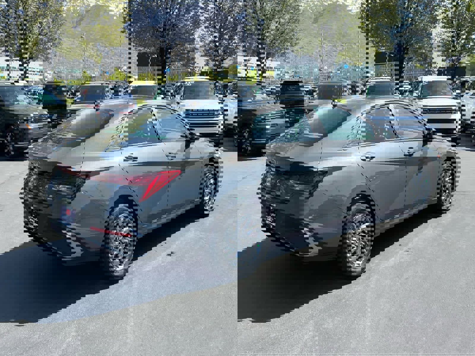 New 2026 Hyundai Elantra Blue FWD image 7