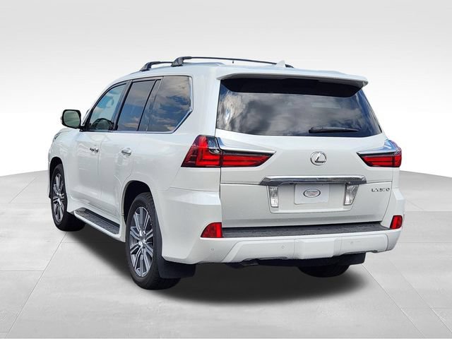 Used 2017 Lexus LX 570 4WD w/ Luxury Package image 5