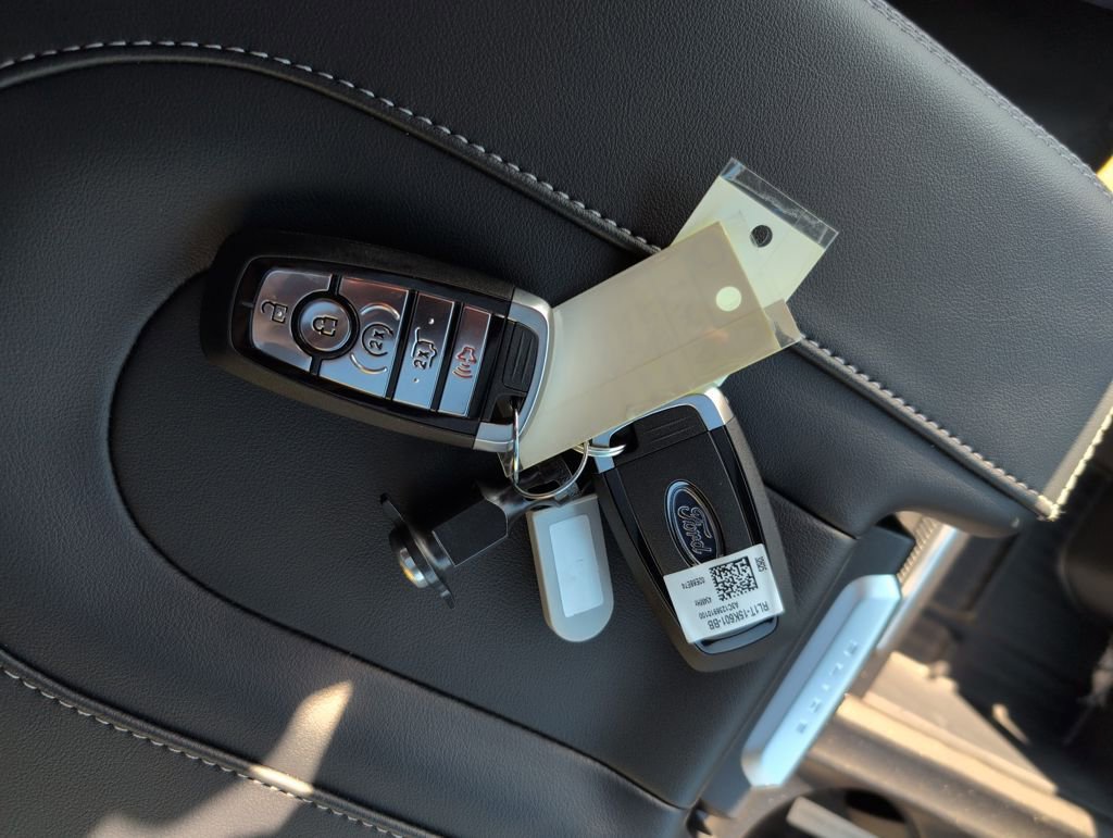 New 2026 Ford Expedition Platinum w/ Stealth Appearance Package image 37