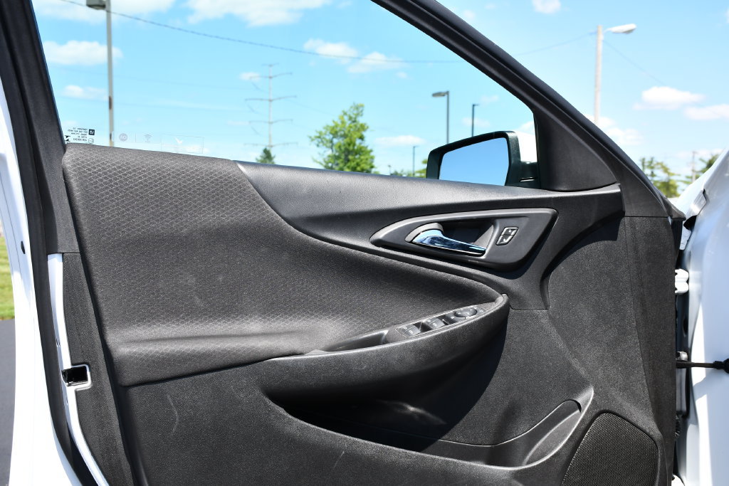 Used 2023 Chevrolet Malibu LT FWD image 14