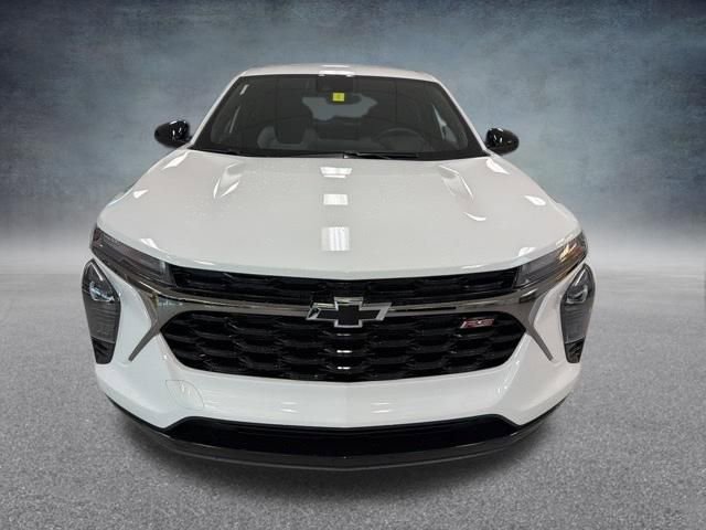 New 2026 Chevrolet Trax RS image 3