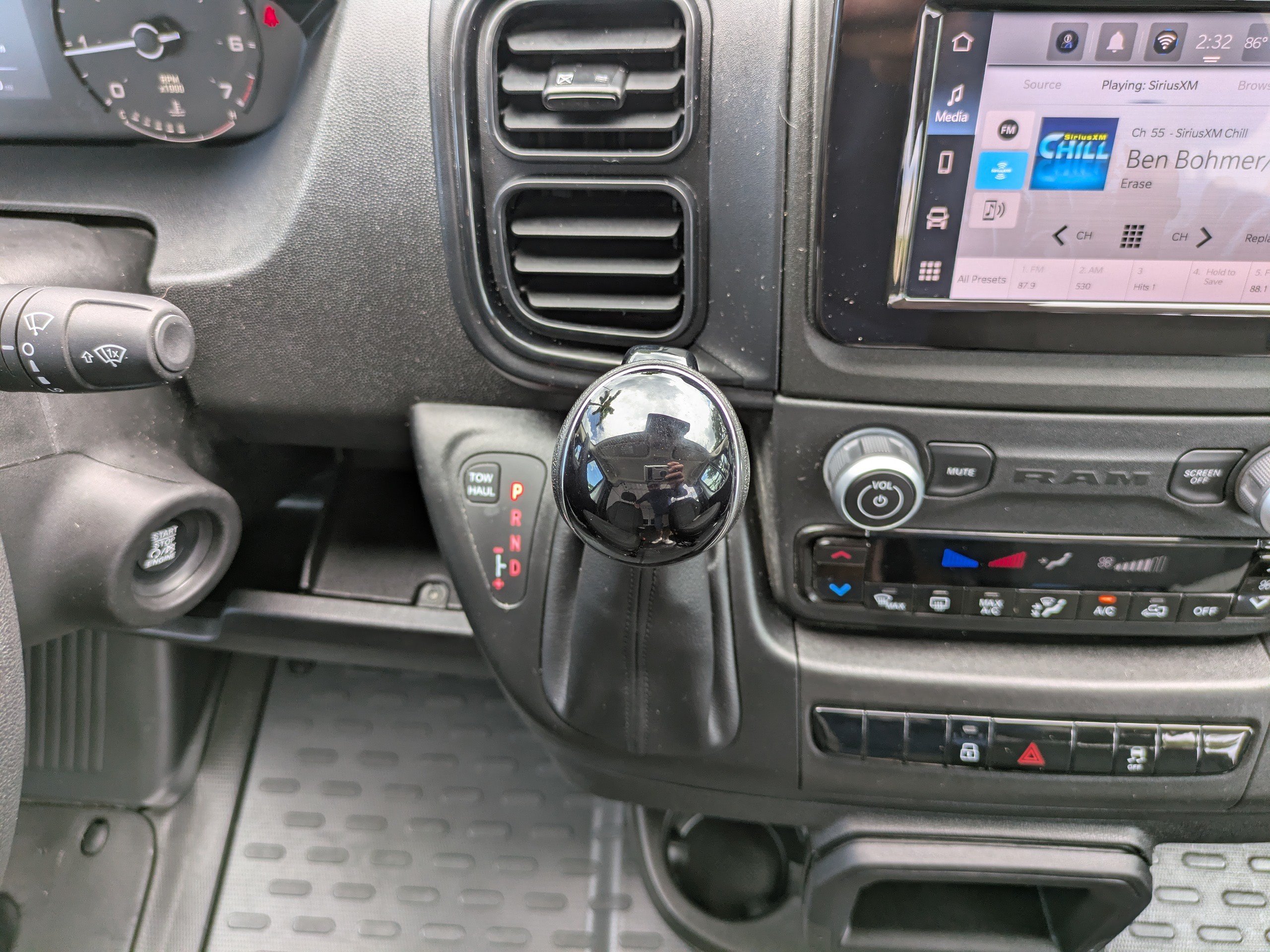 Used 2025 RAM ProMaster 2500 w/ Convenience Group FWD image 19