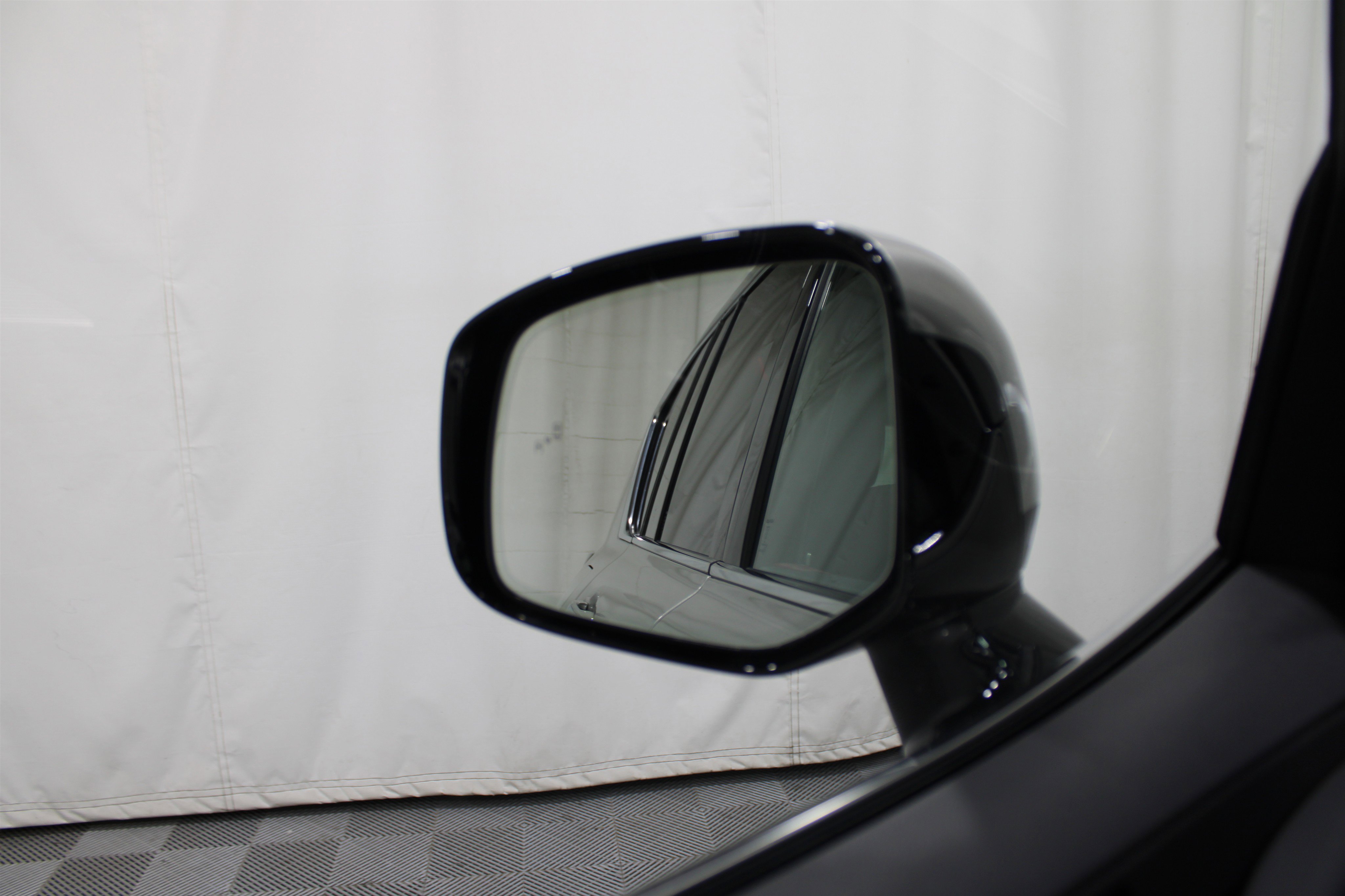 Used 2024 Lexus LX 600 F Sport image 13