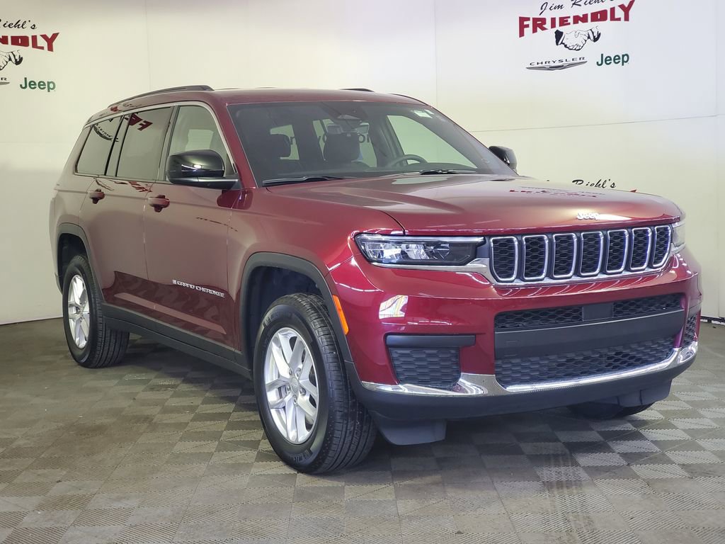 Used 2025 Jeep Grand Cherokee L Laredo AWD/4WD image 2
