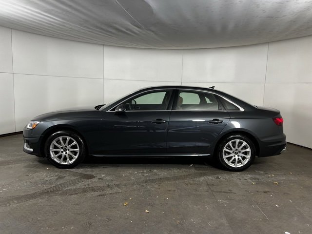 Used 2023 Audi A4 2.0T Premium w/ Convenience Package image 4