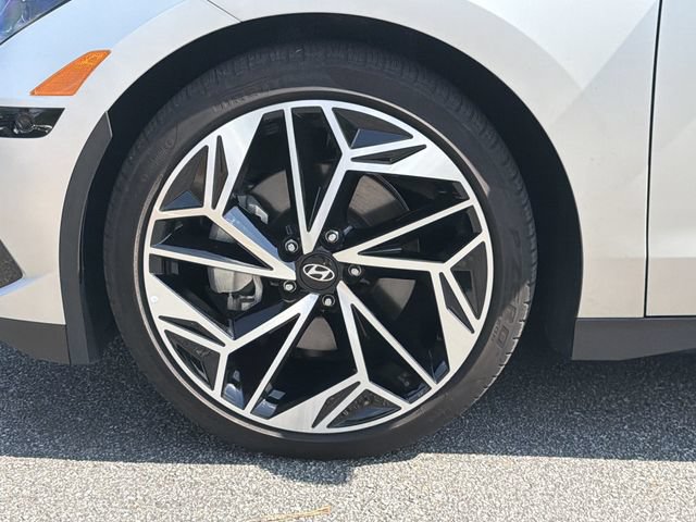 Used 2023 Hyundai Ioniq 6 Limited w/ Cargo Package RWD image 11