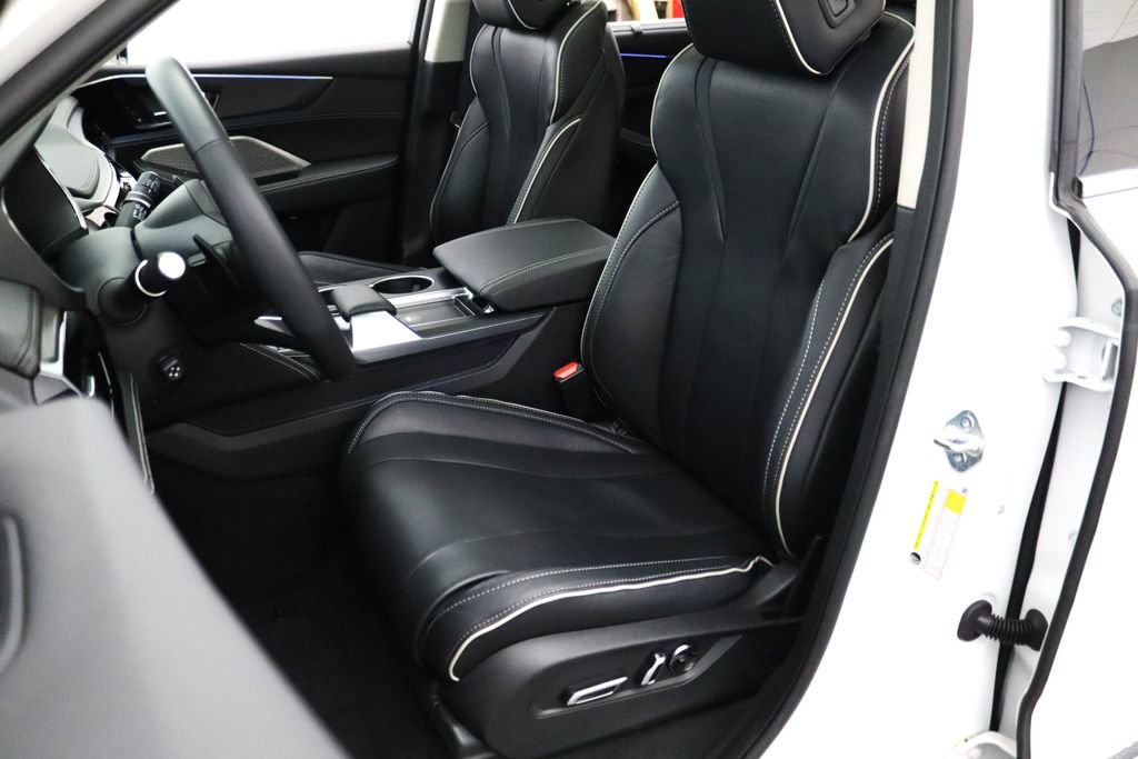 Certified 2023 Acura MDX SH-AWD w/ Advance Package image 2