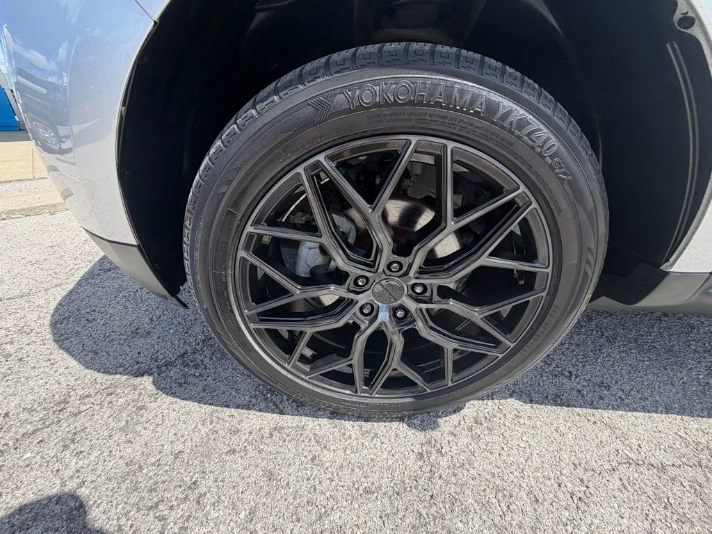 Used 2015 Lincoln MKX FWD w/ Equipment Group 102A image 10