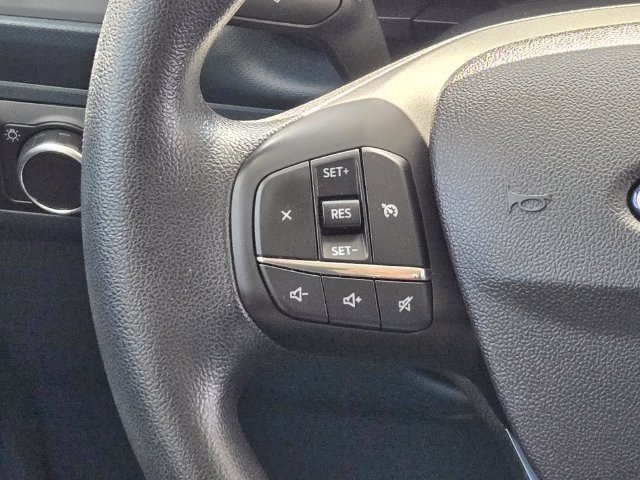 Certified 2025 Ford Maverick XL FWD image 19