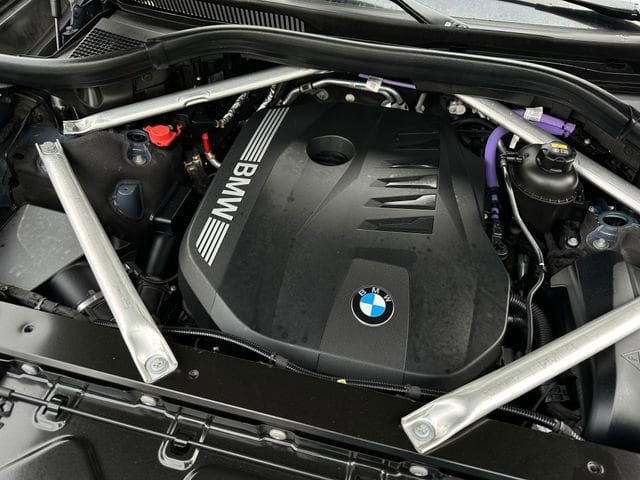 Used 2023 BMW X7 xDrive40i w/ Executive Package AWD/4WD image 54