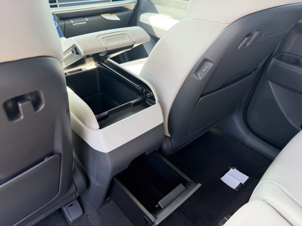 New 2026 Hyundai Santa Fe SEL AWD/4WD image 9