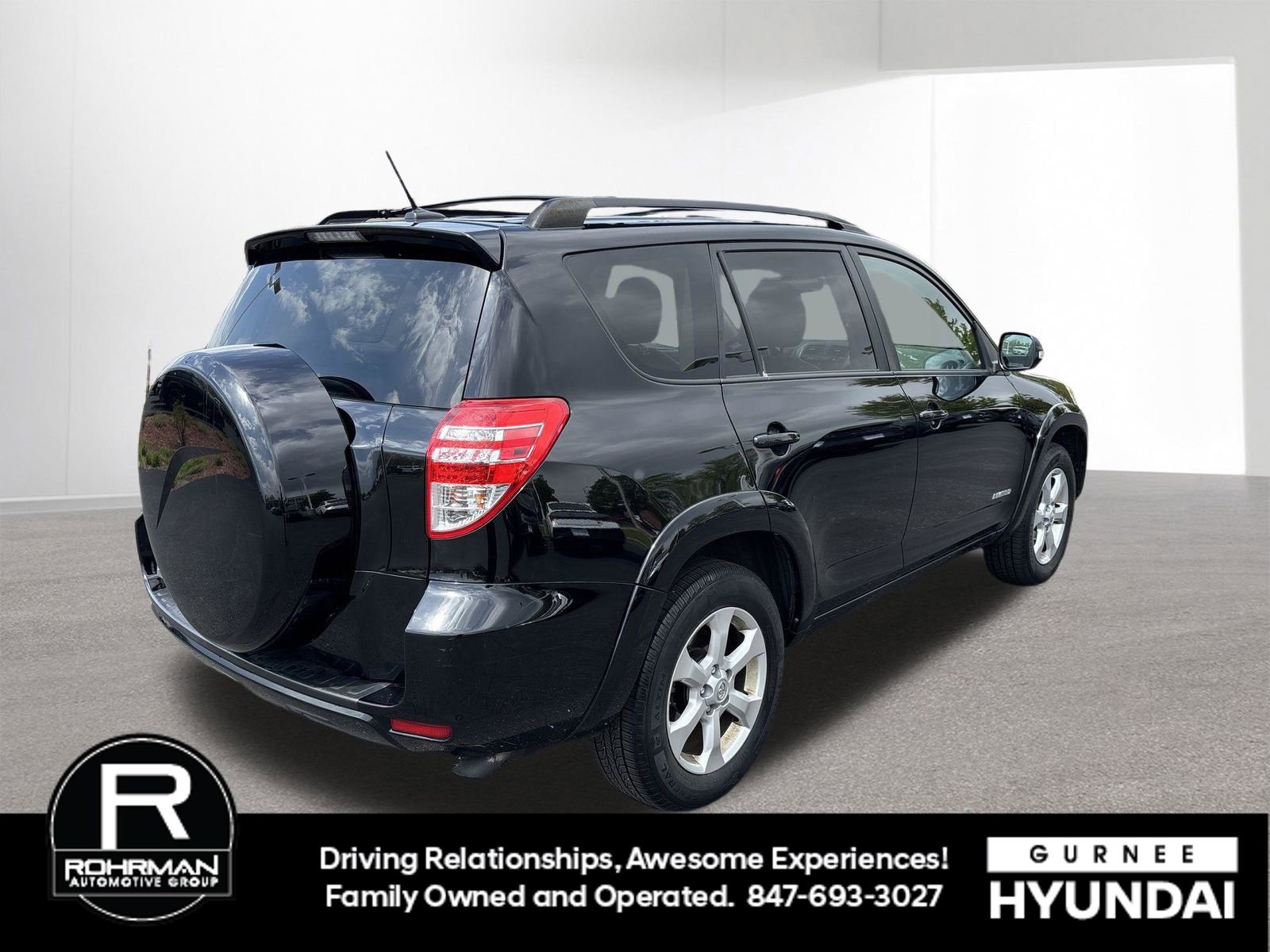 Used 2010 Toyota RAV4 Limited FWD image 9