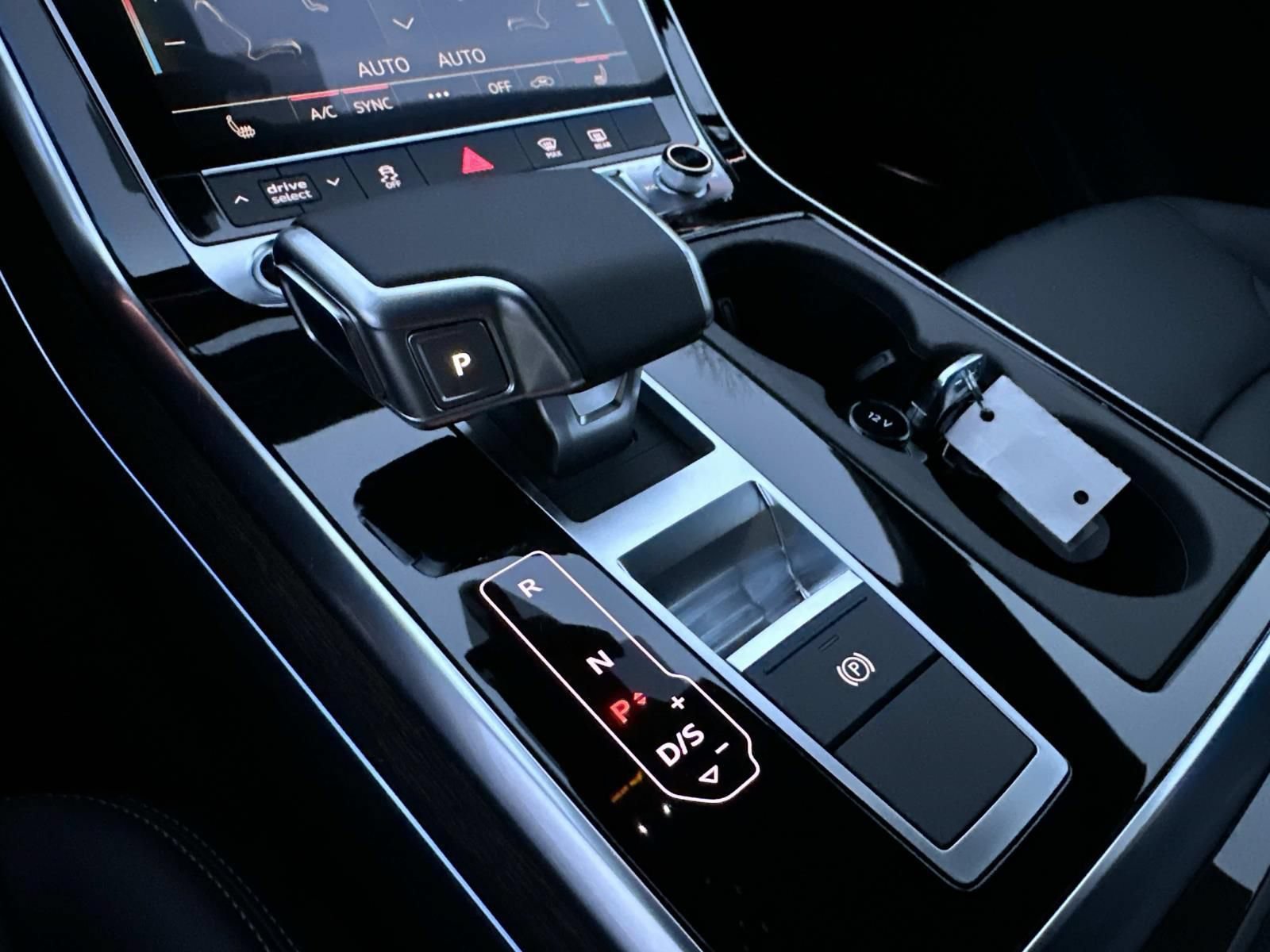 New 2026 Audi Q7 2.0T Premium AWD/4WD image 24