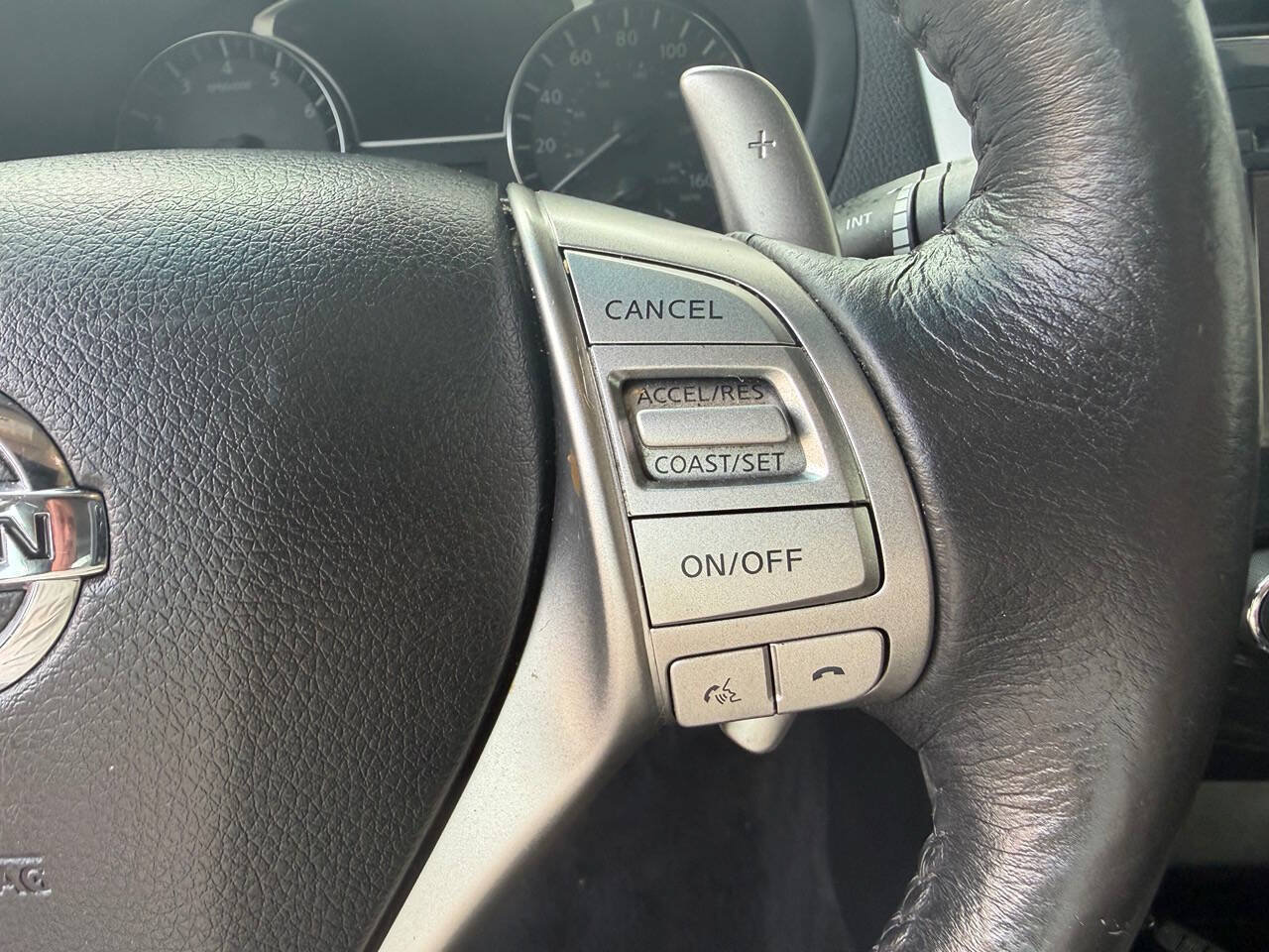 Used 2015 Nissan Altima 3.5 SL FWD image 25