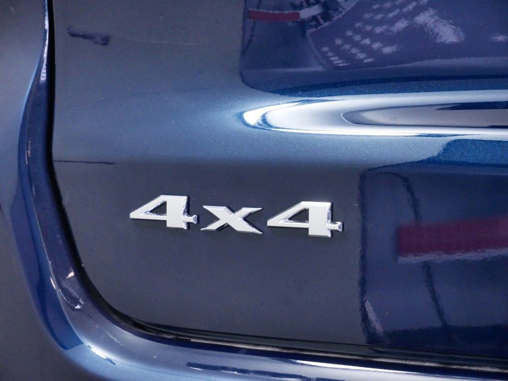 Used 2024 Jeep Compass Sport image 11