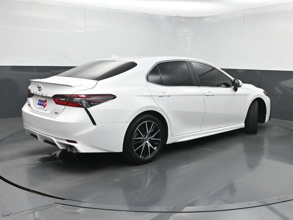 Used 2024 Toyota Camry SE FWD image 24