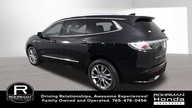 Used 2024 Buick Enclave Avenir w/ Avenir Technology Package image 7