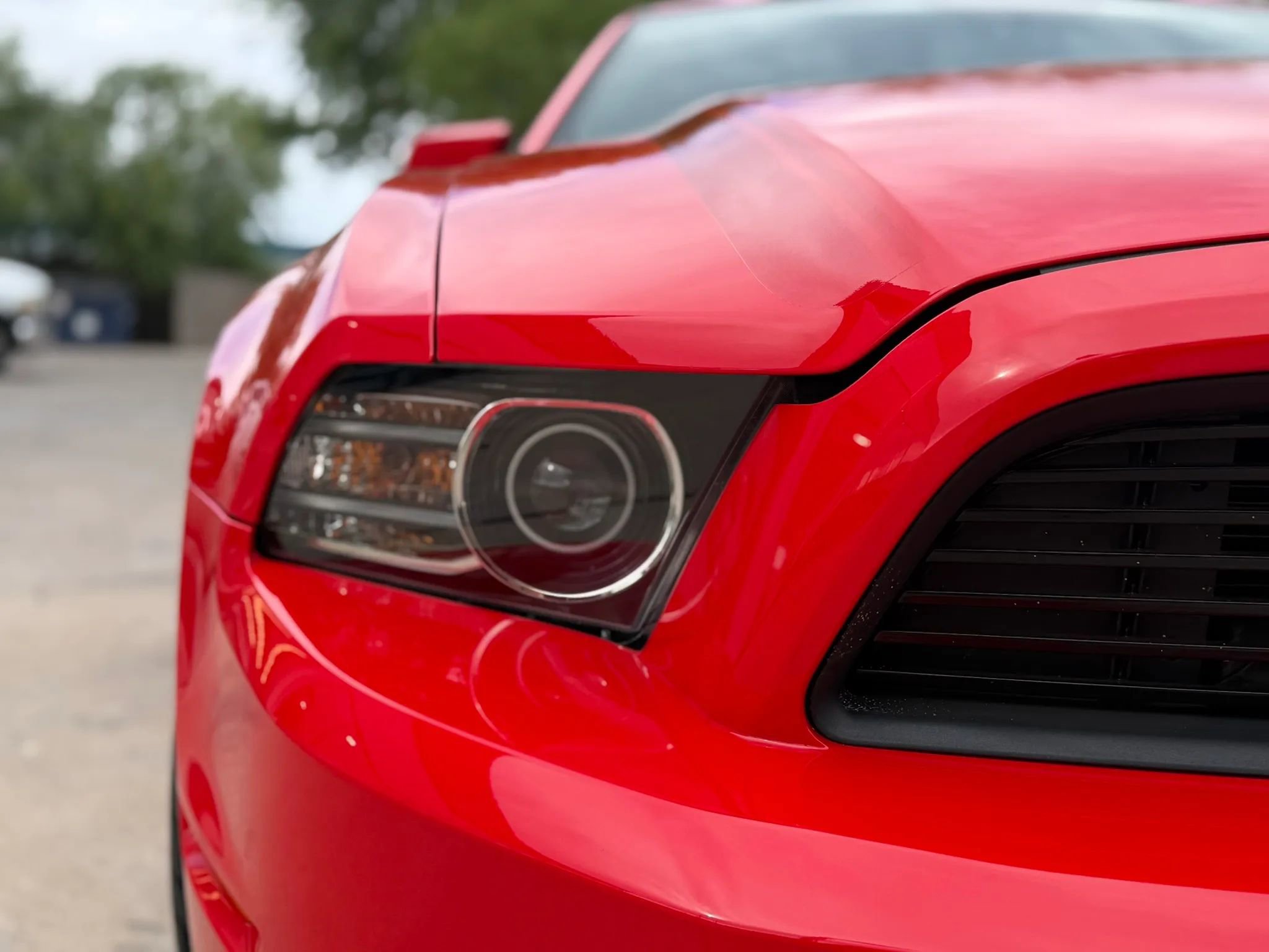 Used 2013 Ford Mustang GT Premium RWD image 28