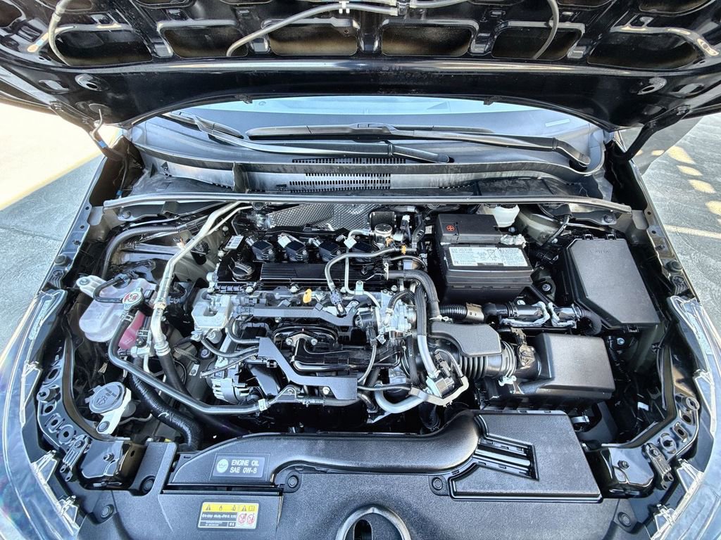 Used 2025 Toyota Corolla LE FWD image 20