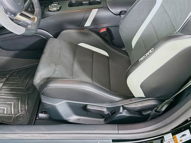 Used 2022 Ford Mustang Shelby GT500 w/ Carbon Fiber Track Pack RWD image 23