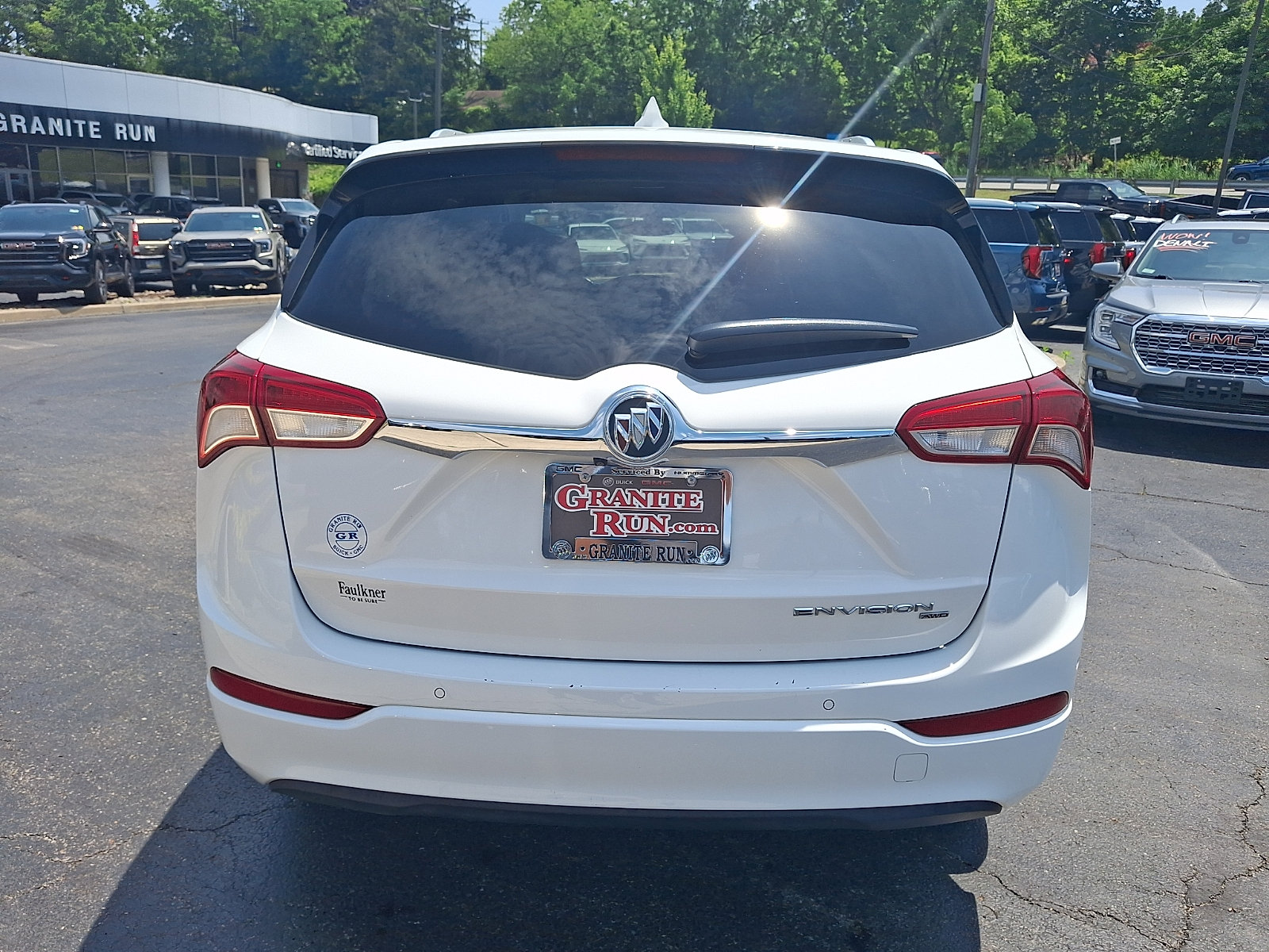 Used 2019 Buick Envision Essence AWD/4WD image 5