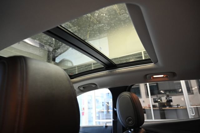 Used 2025 Buick Encore GX Sport Touring w/ Experience Buick Package image 20