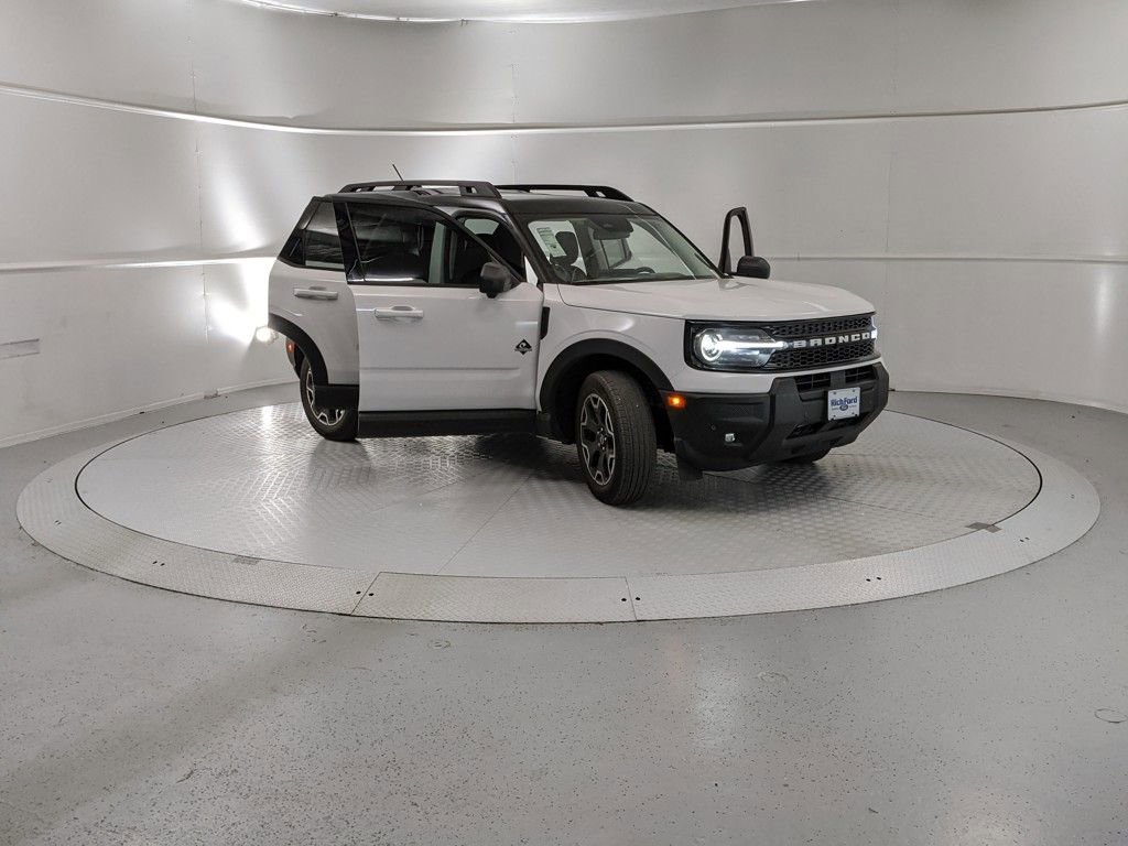 New 2025 Ford Bronco Sport Outer Banks w/ Outer Banks Tech Package+ image 7